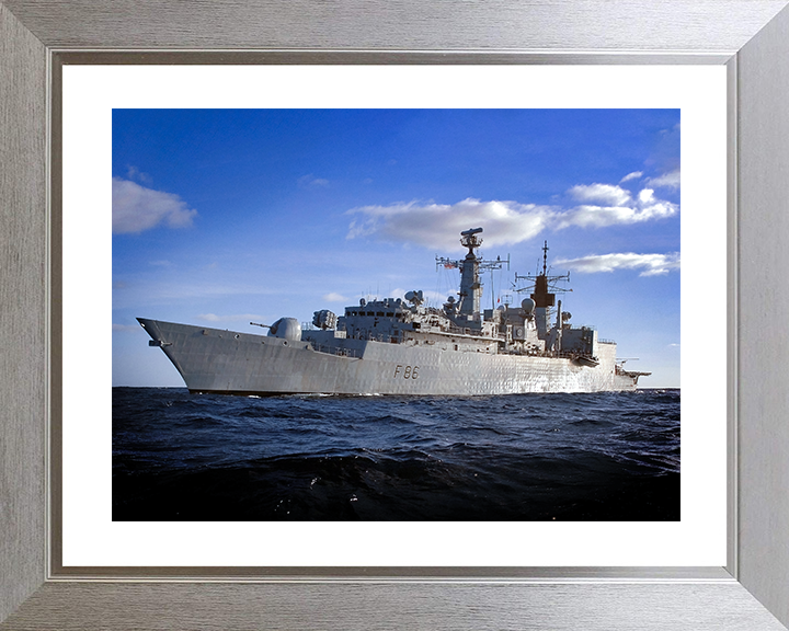HMS Campbeltown (F86) Royal Navy Type 22 Frigate Low Port Side View Photo Print Wall Art Decor Posters, Prints, & Visual Artwork Hampshire Prints 10 x 8 Silver Frame Yes