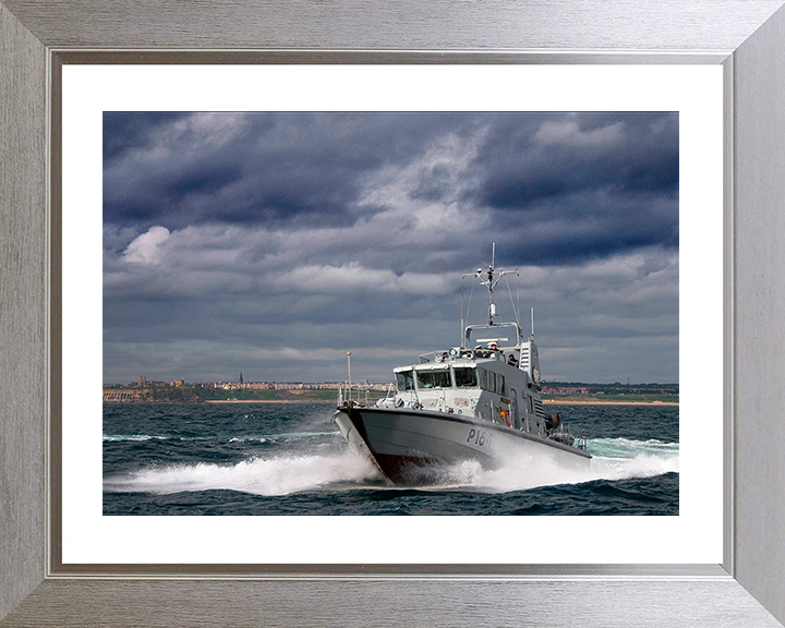 HMS Explorer (P164) Photo Print - At Sea 2009 - Royal Navy Archer Class P2000 Patrol Vessel Hampshire Prints 10 x 8 Silver Frame Yes