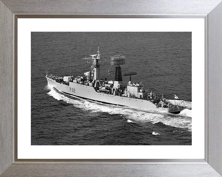 HMS Salisbury F32 | Photo Print | Framed Print | Salisbury Class | Frigate | Royal Navy Hampshire Prints