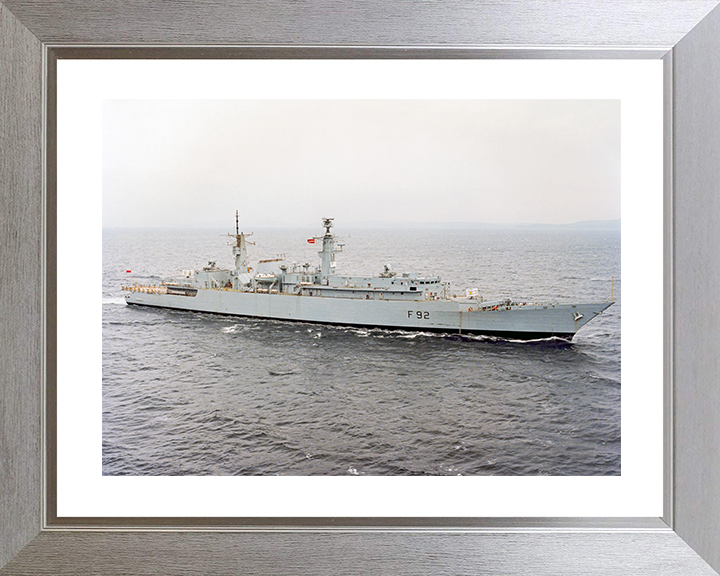 HMS Boxer (F92) Royal Navy Type 22 Frigate Underway Photo Print Wall Art Decor Posters, Prints, & Visual Artwork Hampshire Prints 10 x 8 Silver Frame Yes