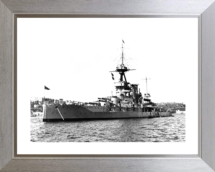 HMS Benbow (1913) Royal Navy Iron Duke Class Battleship At Anchor Photo Print Wall Art Decor Posters, Prints, & Visual Artwork Hampshire Prints 10 x 8 Silver Frame Yes