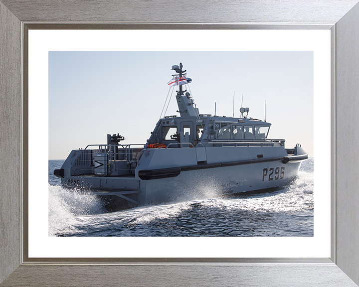 HMS Dagger (P296) Photo Print - At Sea - Royal Navy Cutlass Class Patrol Vessel Hampshire Prints 10 x 8 Silver Frame Yes