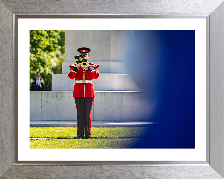 Bugler plays The Last Post Photo Print - British Army Hampshire Prints 10 x 8 Silver Frame Yes