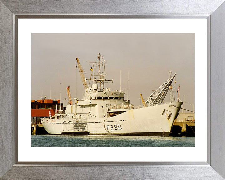 HMS Shetland P298 Royal Navy Island class Patrol Vessel Photo Print or Framed Photo Print - Hampshire Prints