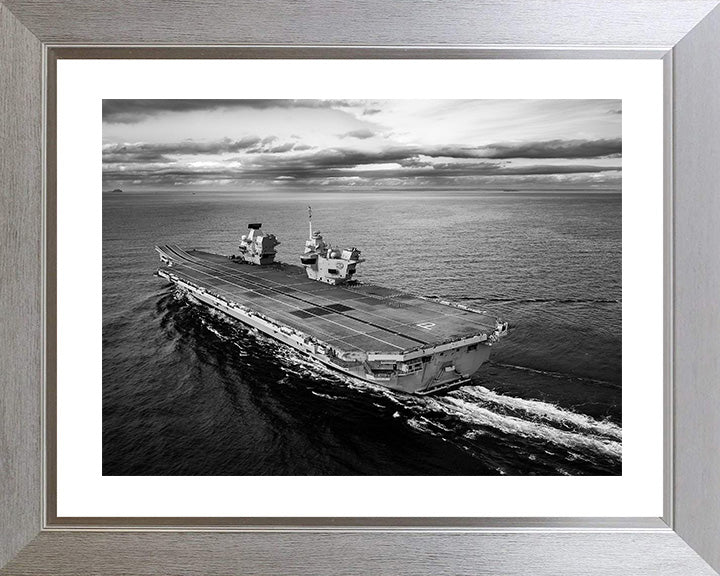 HMS Prince of Wales R09 | Photo Print | Framed Print | Queen Elizabeth Class | Aircraft Carrier | Royal Navy Hampshire Prints