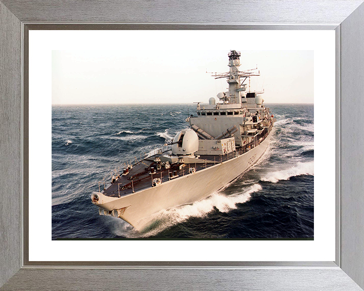 HMS Argyll (F231) Royal Navy Type 23 Frigate At Sea 2002 Photo Print Wall Art Decor Posters, Prints, & Visual Artwork Hampshire Prints 10 x 8 Silver Frame Yes