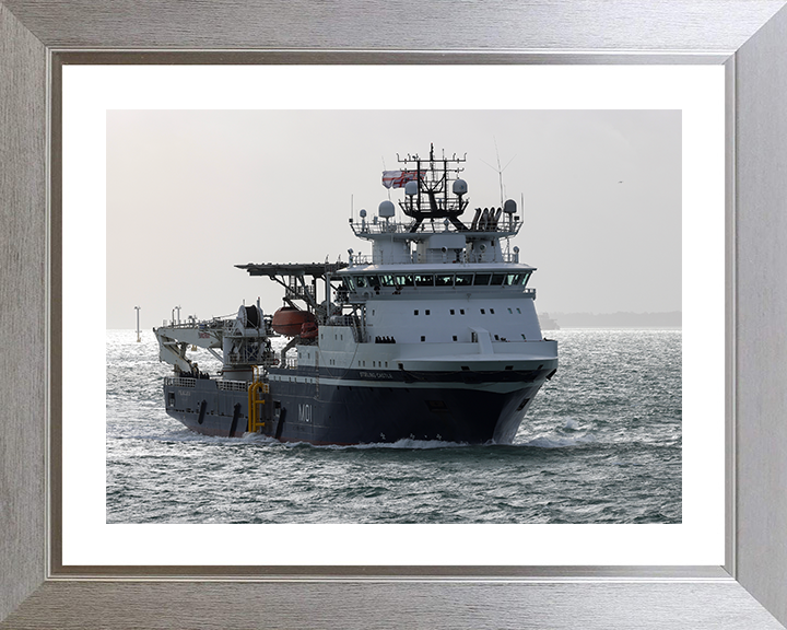 HMS Stirling Castle (M01) Photo Print - Enters Portsmouth 2025 - Royal Navy Mine Countermeasures Support Vessel