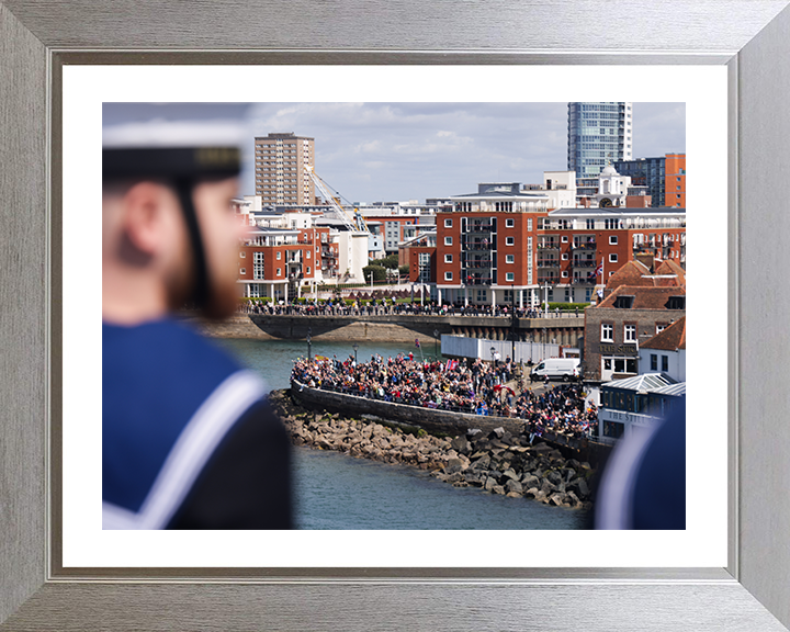Portsmouth Crowds Wave off HMS Prince of Wales 2025 Photo Print - Royal Navy Hampshire Prints 10 x 8 Silver Frame Yes