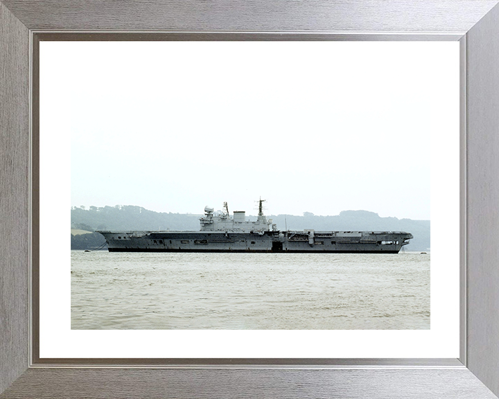 HMS Eagle (R05) Royal Navy Audacious Class Aircraft Carrier Port Beam Photo Print Wall Art Decor Posters, Prints, & Visual Artwork Hampshire Prints 10 x 8 Silver Frame Yes