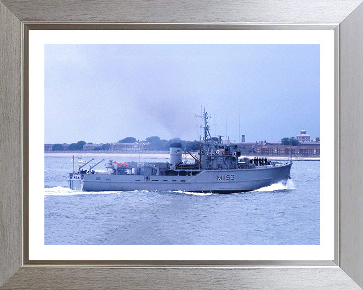 HMS Kedleston M1153 Royal Navy Ton class minesweeper Photo Print or Framed Print - Hampshire Prints