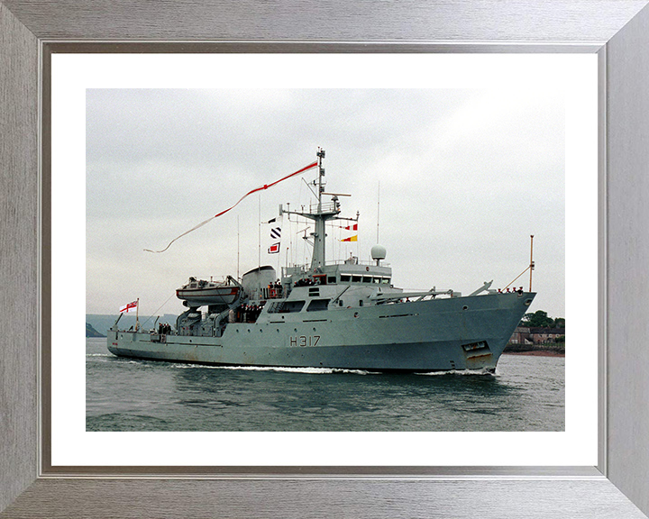 HMS Bulldog (H317) Photo Print - Paying Off 2001 - Royal Navy Bulldog Class Survey Vessel Posters, Prints, & Visual Artwork Hampshire Prints 10 x 8 Silver Frame Yes