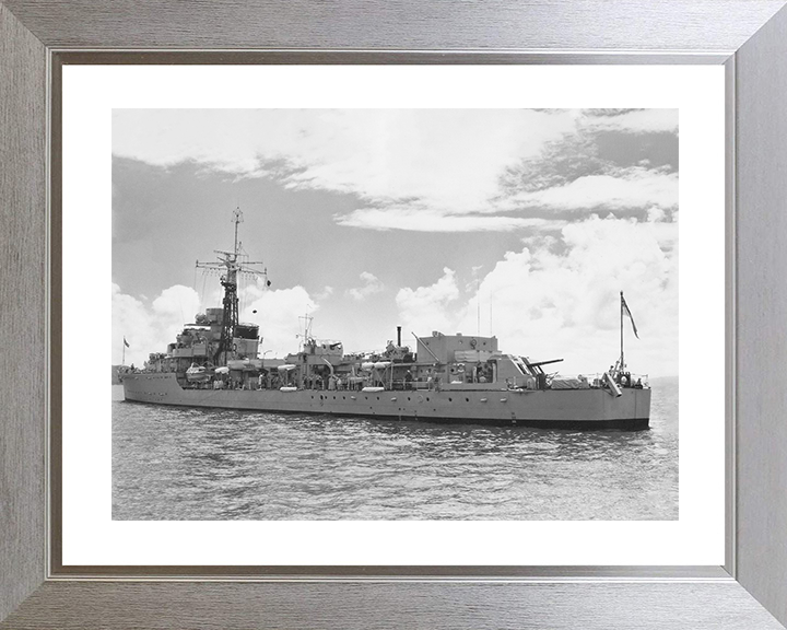 HMS Cheviot (R90) (D90) Royal Navy C Class Destroyer Port Side View Photo Print Wall Art Decor Posters, Prints, & Visual Artwork Hampshire Prints 10 x 8 Silver Frame Yes
