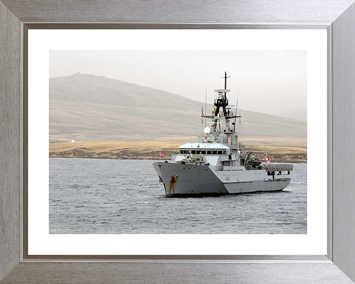 HMS Clyde (P257) Photo Print - At anchor 2010 - Royal Navy River Class Patrol Vessel Posters, Prints, & Visual Artwork Hampshire Prints 10 x 8 Silver Frame Yes