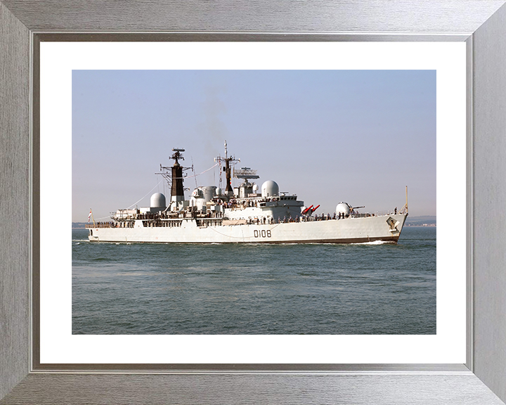HMS Cardiff (D108) Royal Navy Type 42 Destroyer With Paying Off Pennant Photo Print Wall Art Decor Posters, Prints, & Visual Artwork Hampshire Prints 10 x 8 Silver Frame Yes