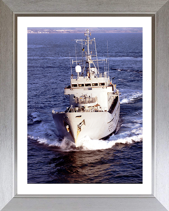 HMS Guernsey (P297) Photo Print - Bow View – Royal Navy Island Class Patrol Vessel Hampshire Prints 10 x 8 Silver Frame Yes