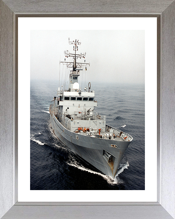HMS Leeds Castle (P258) Photo Print - At sea 2002 - Royal Navy Castle Class Patrol Vessel (Copy) Hampshire Prints 10 x 8 Silver Frame Yes