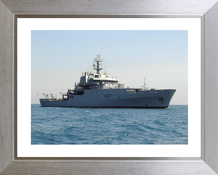 HMS Echo (H87) Royal Navy Echo Class Survey Vessel Starboard Beam View Photo Print Wall Art Decor Posters, Prints, & Visual Artwork Hampshire Prints 10 x 8 Silver Frame Yes