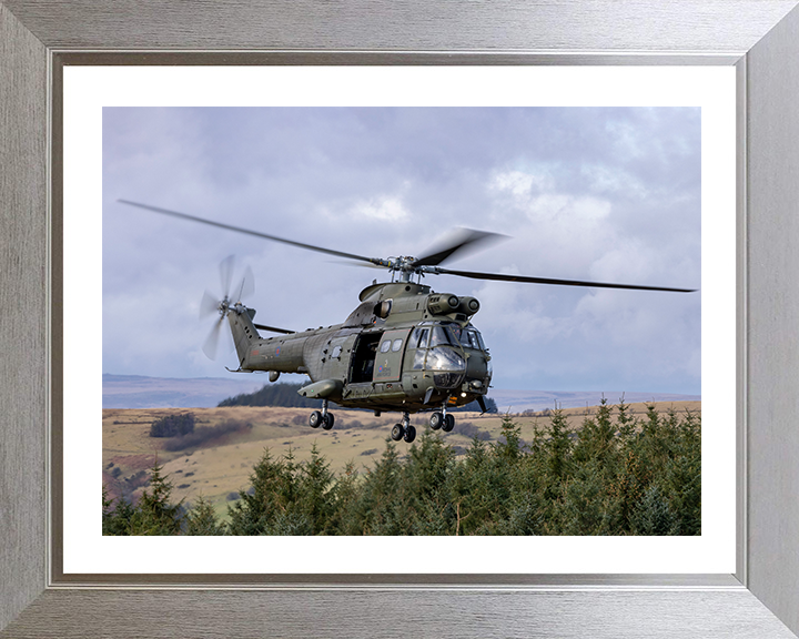 RAF Puma HC2 Helicopter in flight Photo Print - Royal Air Force Aircraft Hampshire Prints 10 x 8 Silver Frame Yes