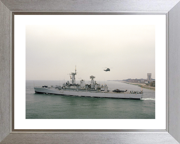 HMS Danae (F47) Royal Navy Leander Class Frigate Leaving Portsmouth Photo Print Wall Art Decor Posters, Prints, & Visual Artwork Hampshire Prints 10 x 8 Silver Frame Yes