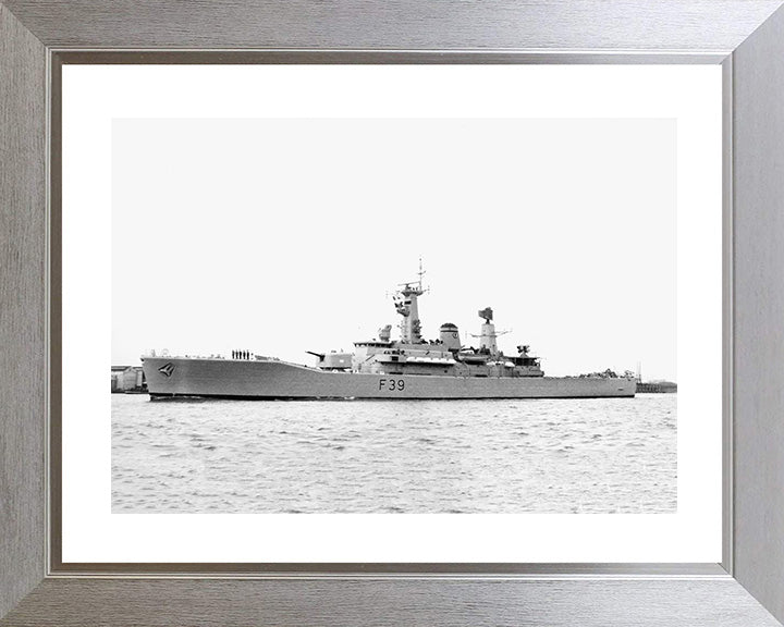 HMS Naiad F39 | Photo Print | Framed Print | Poster | Leander Class | Frigate | Royal Navy Hampshire Prints
