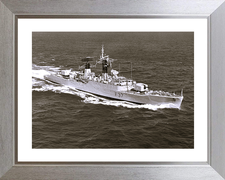 HMS Jaguar (F37) Photo Print - At Sea 1972 - Royal Navy Leopard Class Frigate Hampshire Prints 10 x 8 Silver Frame Yes