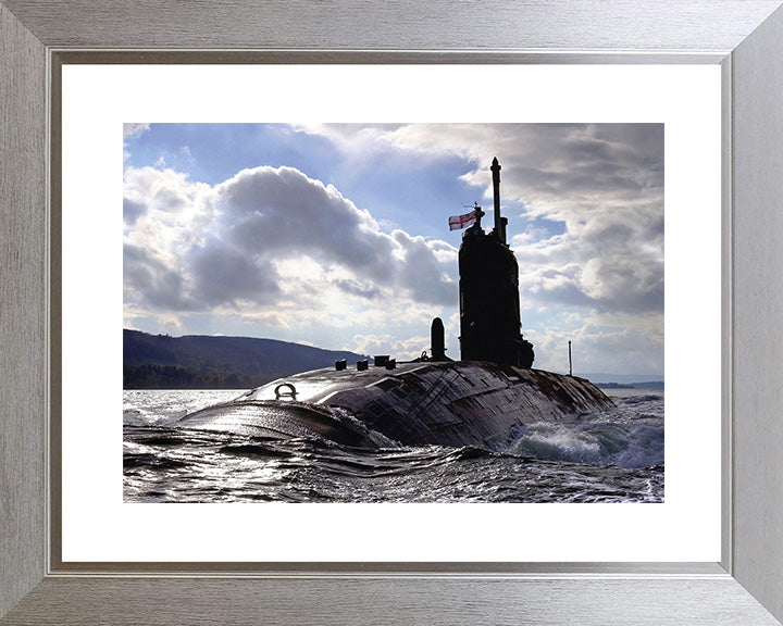 HMS Superb S109 Royal Navy Swiftsure class Submarine Photo Print or Framed Print - Hampshire Prints