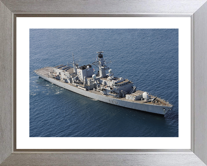HMS Argyll (F231) Royal Navy Type 23 Frigate Starboard View 2004 Wall Art Naval Photo Print Decor Posters, Prints, & Visual Artwork Hampshire Prints 10 x 8 Silver Frame Yes