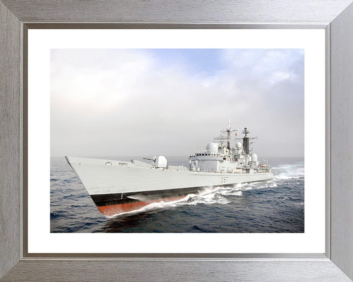 HMS Edinburgh (D97) Royal Navy Type 42 Destroyer At Speed Photo Print Wall Art Decor Posters, Prints, & Visual Artwork Hampshire Prints 10 x 8 Silver Frame Yes