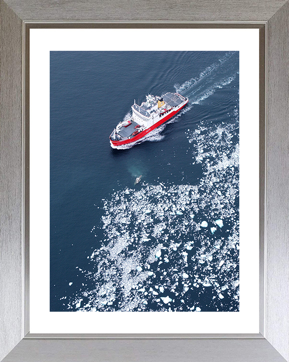 HMS Endurance (A171) Photo Print - Antarctic Ice Fields 2005 - Royal Navy Ice Breaker Patrol Ship Hampshire Prints 10 x 8 Silver Frame Yes