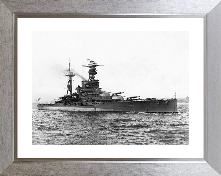 HMS Royal Oak (08) Photo Print - Entering Harbour - Royal Navy Revenge Class Battleship Posters, Prints, & Visual Artwork Hampshire Prints 10 x 8 Silver Frame Yes