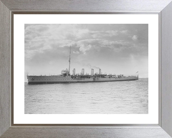 HMS Attentive (1904) Royal Navy Adventure Class Cruiser Port Side View Photo Print Wall Art Decor Posters, Prints, & Visual Artwork Hampshire Prints 10 x 8 Silver Frame Yes