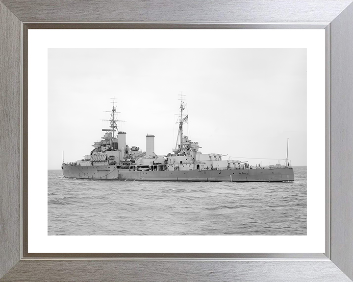 HMS Gambia (48) Photo Print - At Sea - Royal Navy Fiji Class Light Cruiser Hampshire Prints 10 x 8 Silver Frame Yes