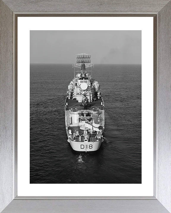 HMS Antrim (D18) Royal Navy County Class Destroyer Stern View Photo Print Wall Art Decor Posters, Prints, & Visual Artwork Hampshire Prints 10 x 8 Silver Frame Yes