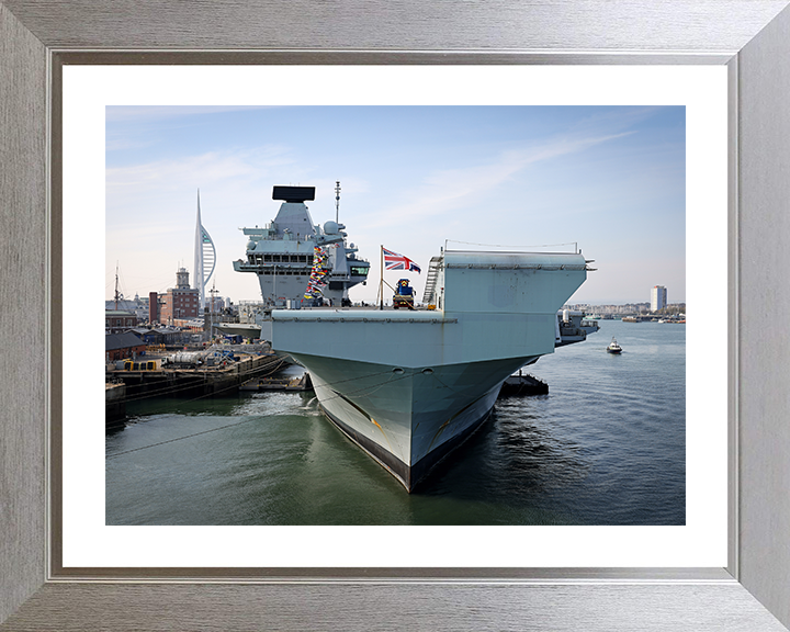 HMS Queen Elizabeth (R08) Photo Print - Portsmouth 2022 - Royal Navy Queen Elizabeth Class Aircraft Carrier Hampshire Prints 10 x 8 Silver Frame Yes