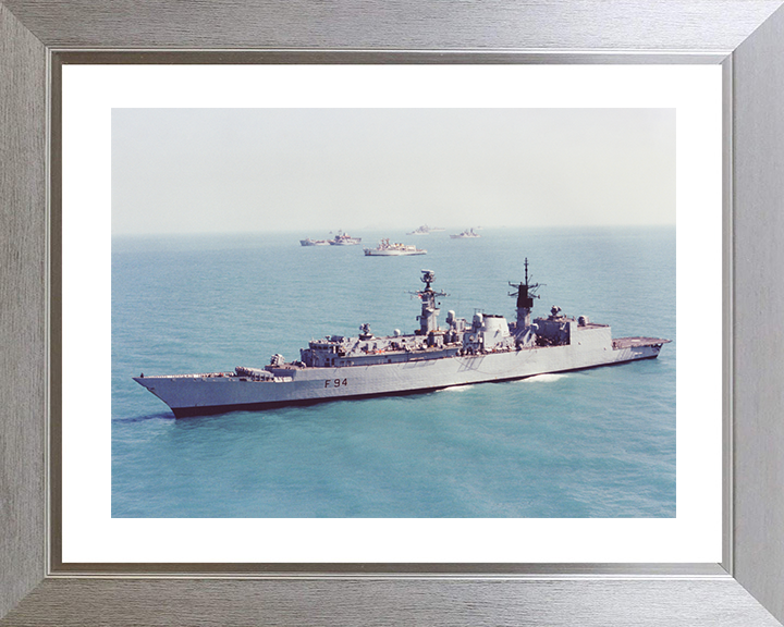 HMS Brave (F94) Royal Navy Type 22 Frigate Port Side View Photo Print Wall Art Decor Posters, Prints, & Visual Artwork Hampshire Prints 10 x 8 Silver Frame Yes