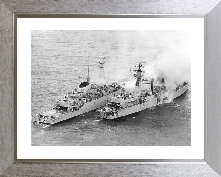 HMS Arrow (F173) alongside HMS Sheffield (D80) Royal Navy Falklands Warship Photo Print Wall Art Decor Posters, Prints, & Visual Artwork Hampshire Prints 10 x 8 Silver Frame Yes