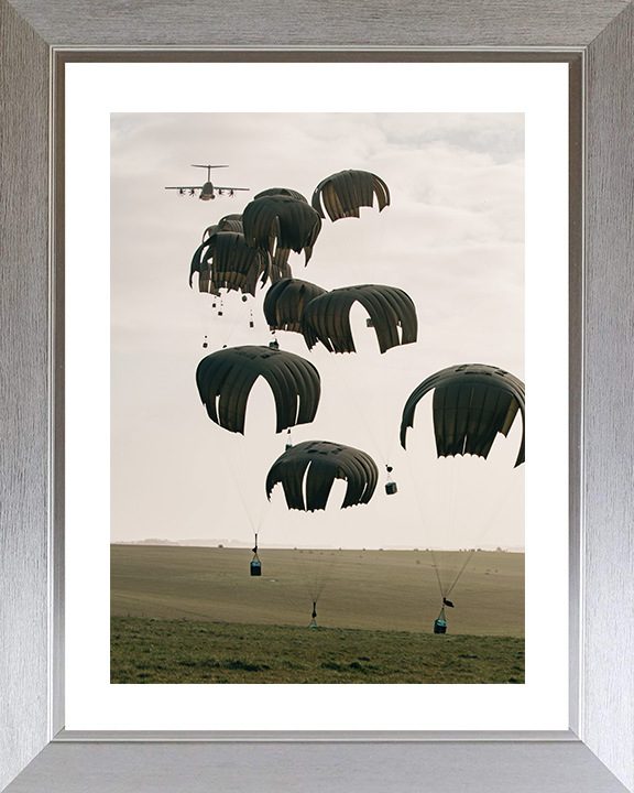 RAF A400M Atlas Dropping Containers by Parchute Photo Print Royal Air Force Aircraft Wall Art Posters, Prints, & Visual Artwork Hampshire Prints 10 x 8 Silver Frame Yes
