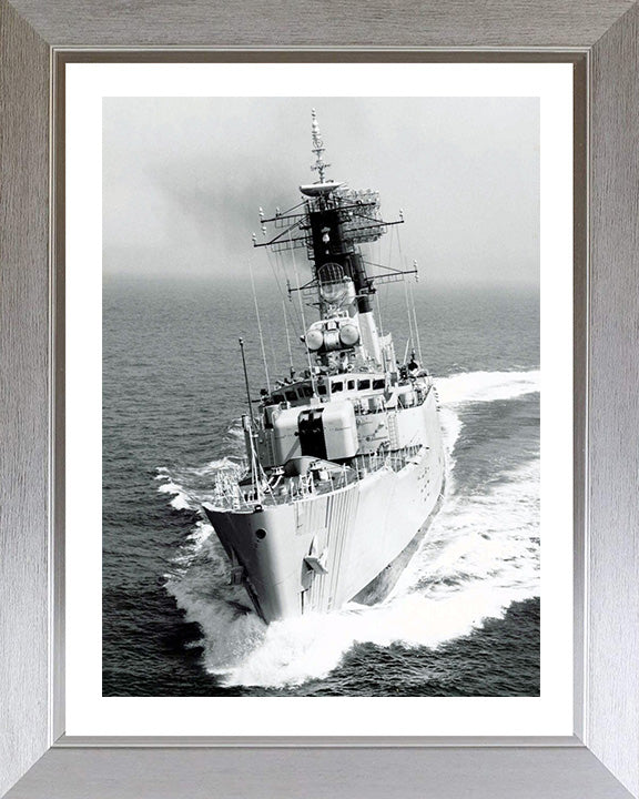 HMS Lincoln F99 | Photo Print | Framed Print | Salisbury Class | Frigate | Royal Navy Hampshire Prints