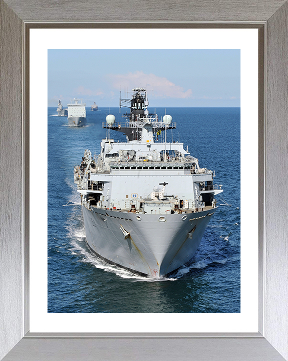 HMS Bulwark (L15) Photo Print - Joint Warrior 2012 - Royal Navy Albion Class Amphibious Ship Hampshire Prints 10 x 8 Silver Frame Yes