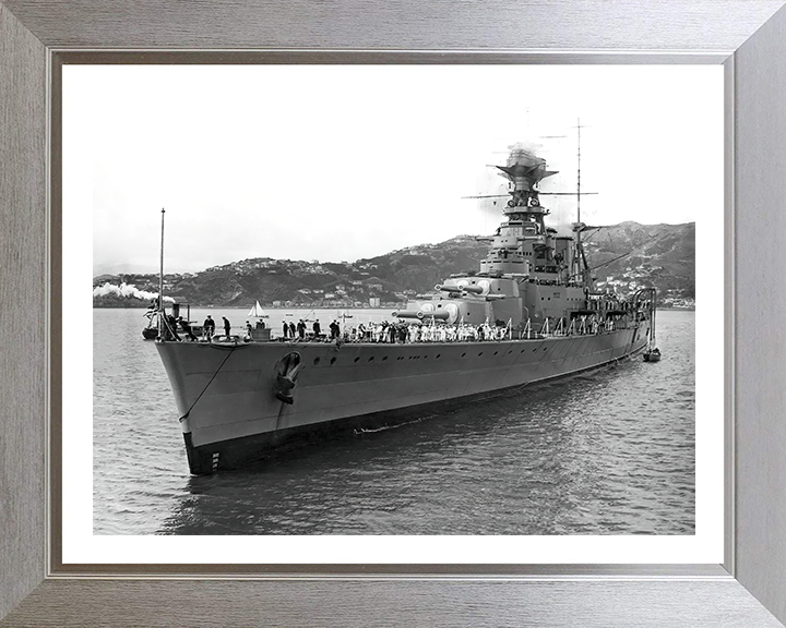 HMS Hood (51) | Photo Print | Framed Print | Admiral Class | Battlecruiser | Royal Navy Hampshire Prints