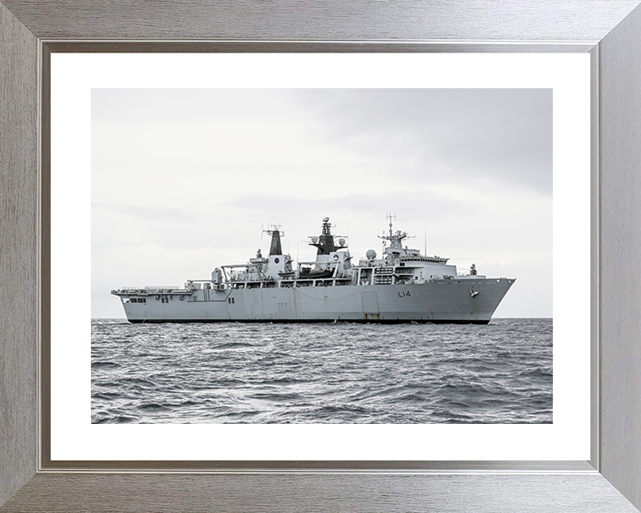 HMS Albion (L14) Royal Navy Albion Class Amphibious Ship Starboard Beam View Photo Print Wall Art Naval Decor Posters, Prints, & Visual Artwork Hampshire Prints 10 x 8 Silver Frame Yes