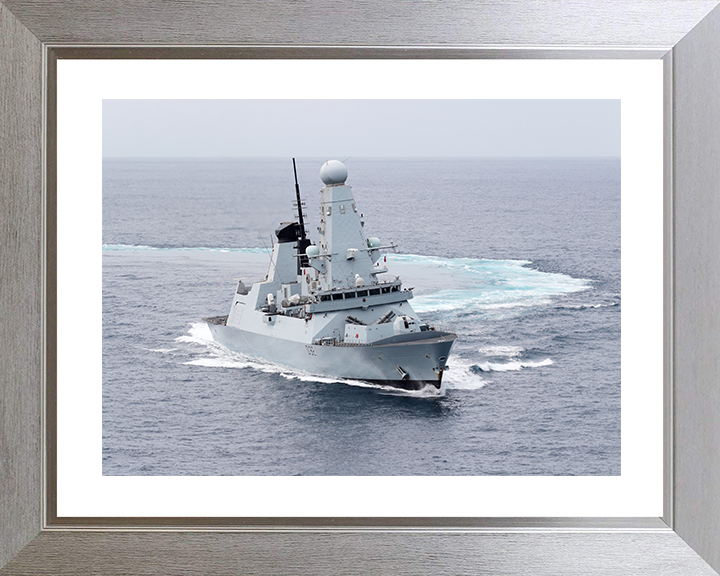 HMS Daring (D32) Royal Navy Type 45 Destroyer Making Turns Photo Print Wall Art Decor Posters, Prints, & Visual Artwork Hampshire Prints 10 x 8 Silver Frame Yes