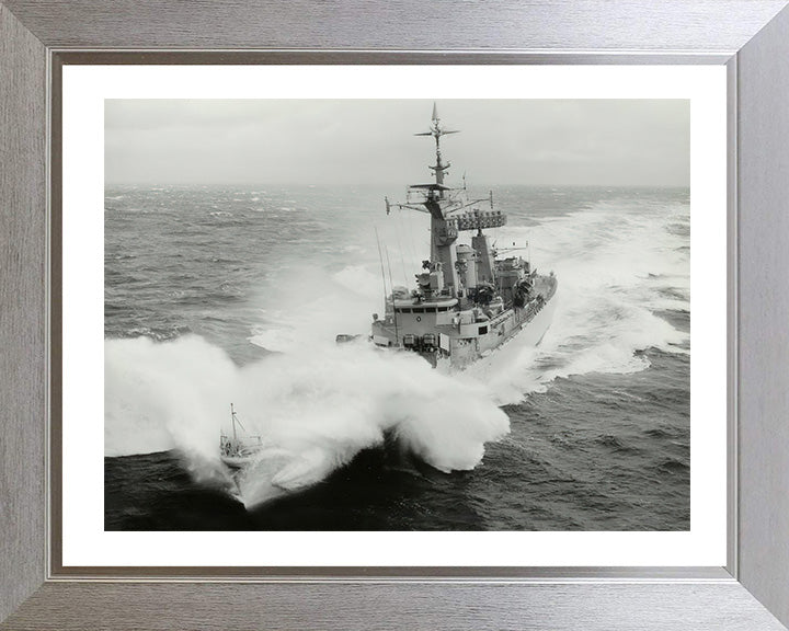 HMS Leander F109 | Photo Print | Framed Print | Leander Class | Frigate | Royal Navy Hampshire Prints