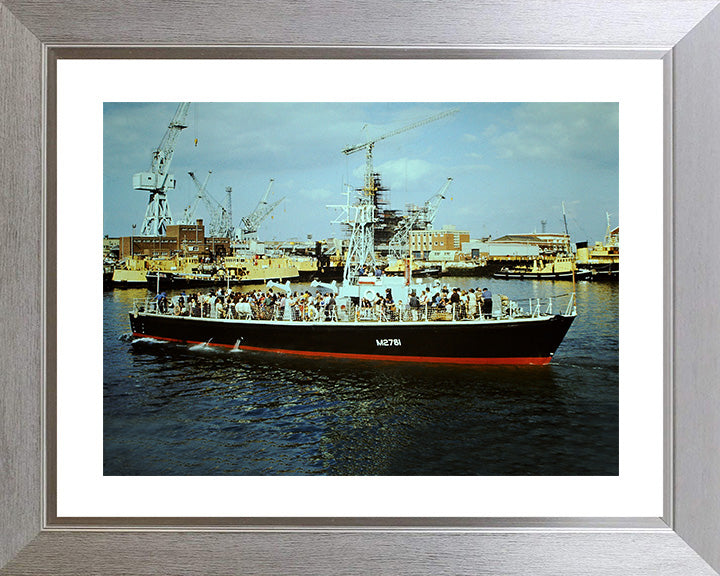 HMS Portisham M2781 | Photo Print | Framed Print | Ham Class | Minesweeper | Royal Navy Hampshire Prints