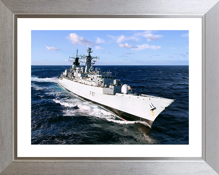 HMS Chatham (F87) Royal Navy Type 22 Frigate Gulf of Aden 2010 Photo Print Wall Art Decor Posters, Prints, & Visual Artwork Hampshire Prints 10 x 8 Silver Frame Yes