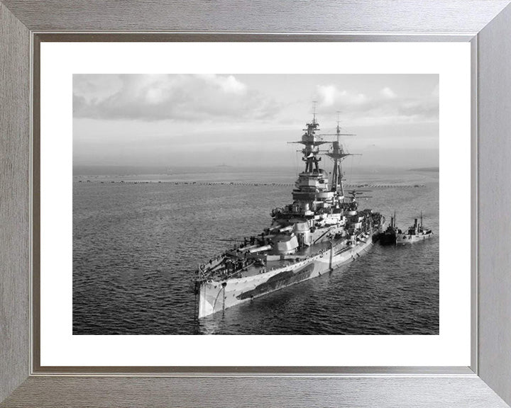 HMS Resolution (09) Royal Navy Revenge class battleship Photo Print or Framed Print - Hampshire Prints