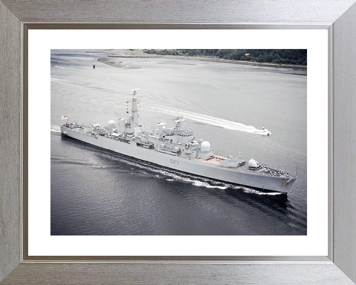 HMS Bristol (D23) Royal Navy Type 82 Destroyer Entering Harbour Photo Print Wall Art Decor Posters, Prints, & Visual Artwork Hampshire Prints 10 x 8 Silver Frame Yes
