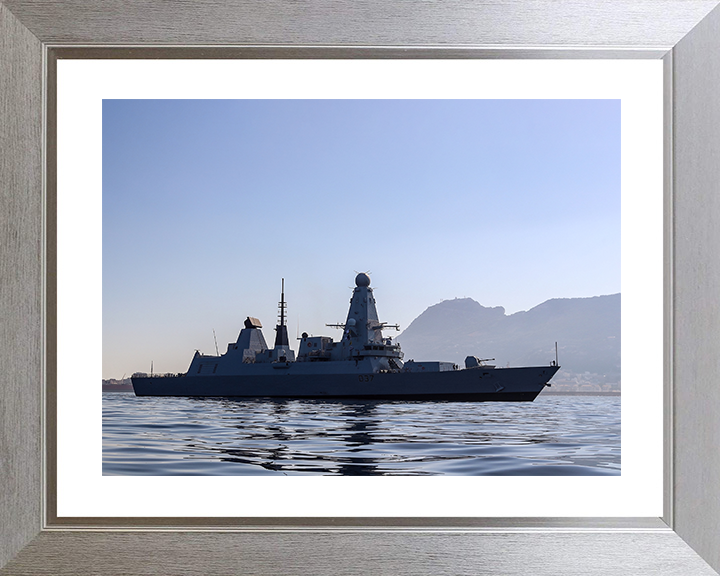 HMS Duncan (D37) Royal Navy Type 45 Destroyer Starboard View Photo Print Wall Art Decor Posters, Prints, & Visual Artwork Hampshire Prints 10 x 8 Silver Frame Yes