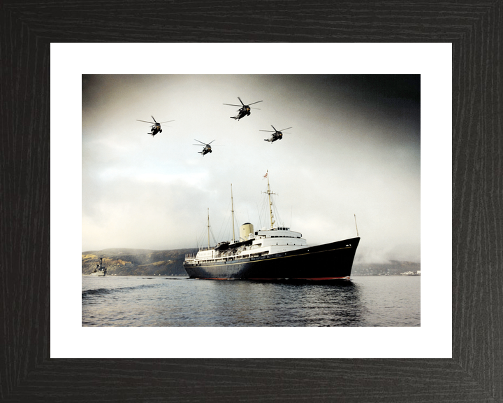 HMY Britannia Royal Yacht 1997 Photo Print - Posters, Prints, & Visual Artwork - by Hampshire Prints (image 2 of 9)