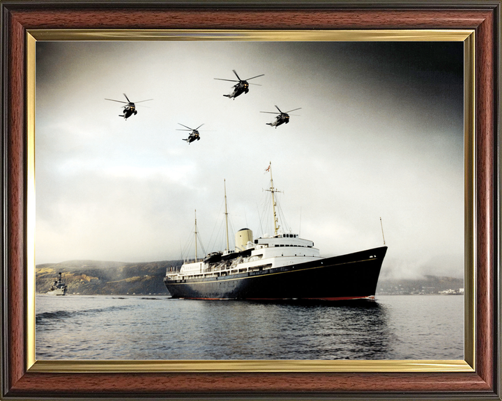 HMY Britannia Royal Yacht 1997 Photo Print - Posters, Prints, & Visual Artwork - by Hampshire Prints (image 9 of 9)